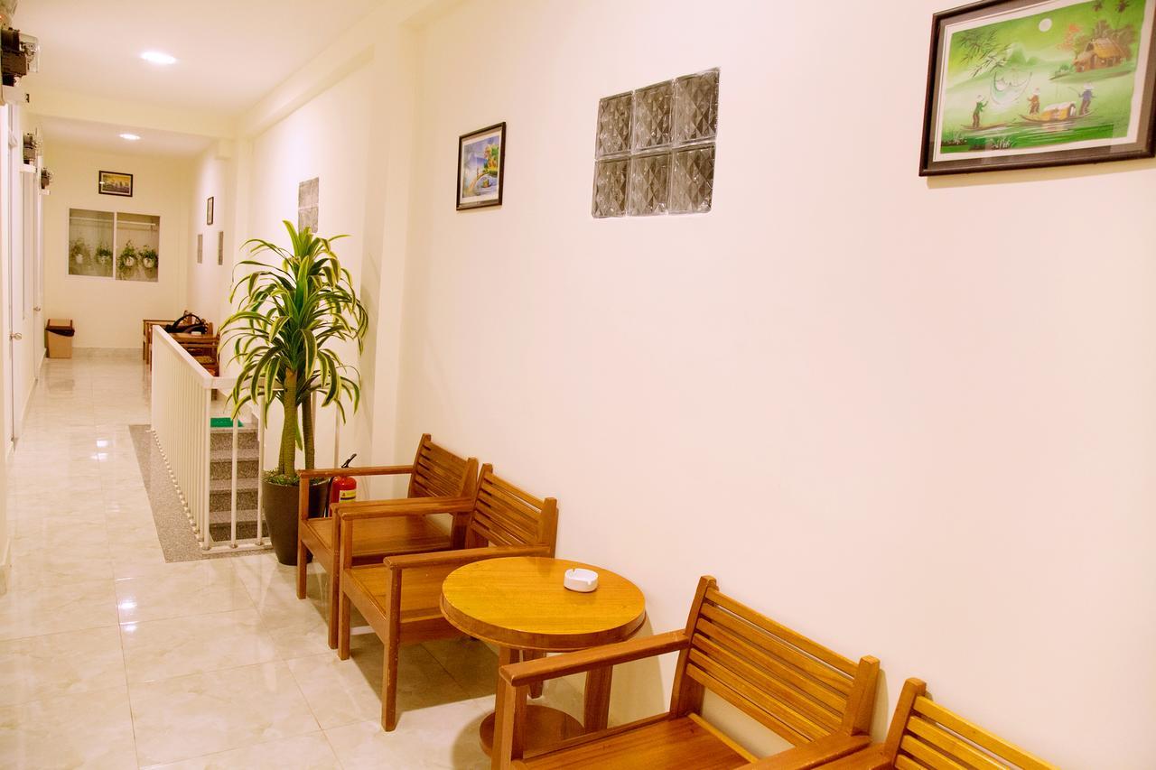 Pelican Nha Trang Hotel Екстериор снимка