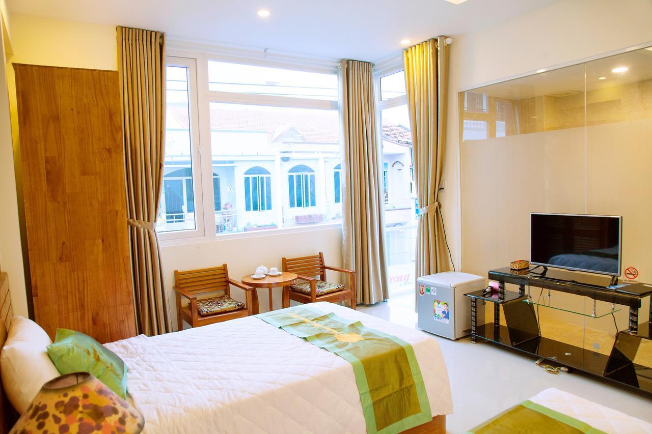 Pelican Nha Trang Hotel Екстериор снимка